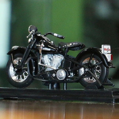 Maisto 1:18 HARLEY DAVIDSON 1948 FL Panhead Diecast Motorcycle Model Workable Toy Gifts Collection - YOURISHOP.COM