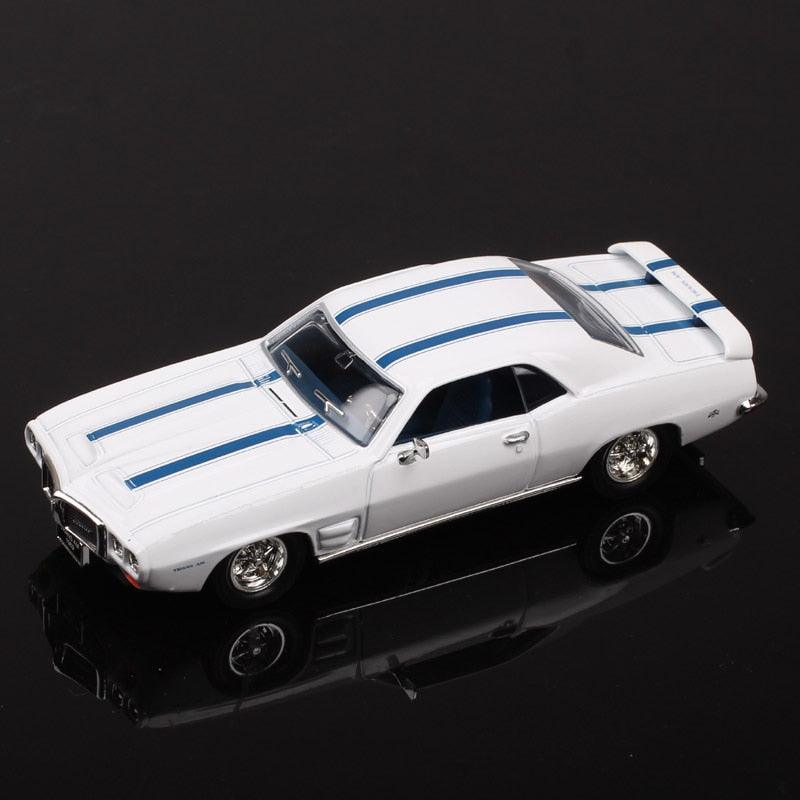 Yat Ming 1:43 Scale 1969 Pontiac Firebird Trans AM Classic Metal Car Model Toy Road Signature White Replicas Miniatures - YOURISHOP.COM